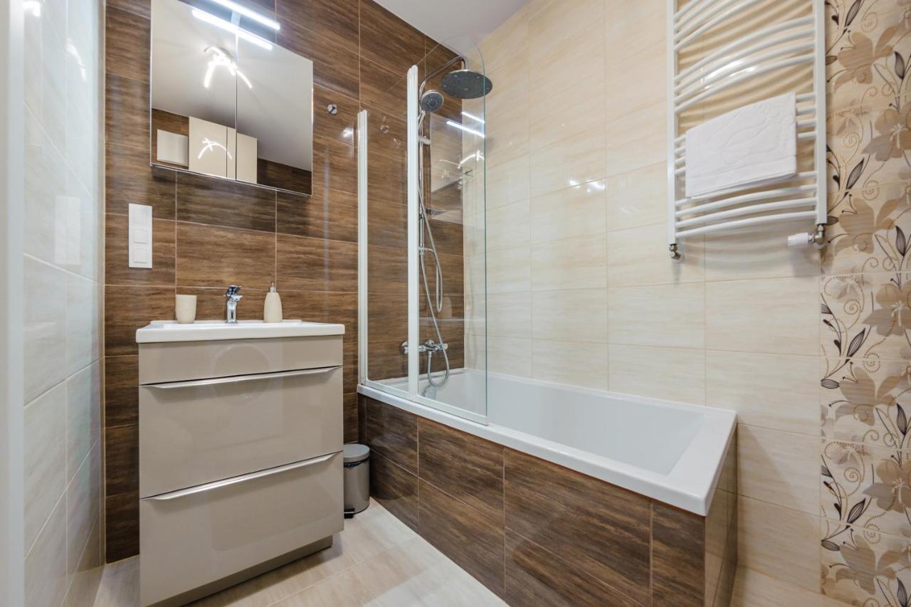 Apartamenty Sun & Snow Front Park Γκντανσκ Εξωτερικό φωτογραφία